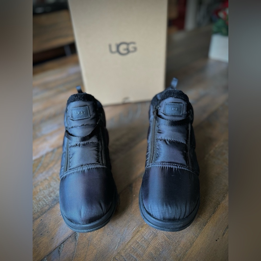 UGG Lakesider Zip Puff Ankle Boot